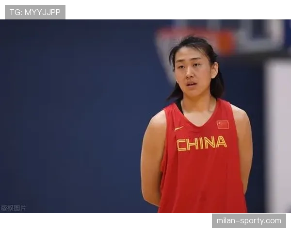 韩旭家里的生活照露出来了,跟她球场上的霸气差太多,谁能想到?